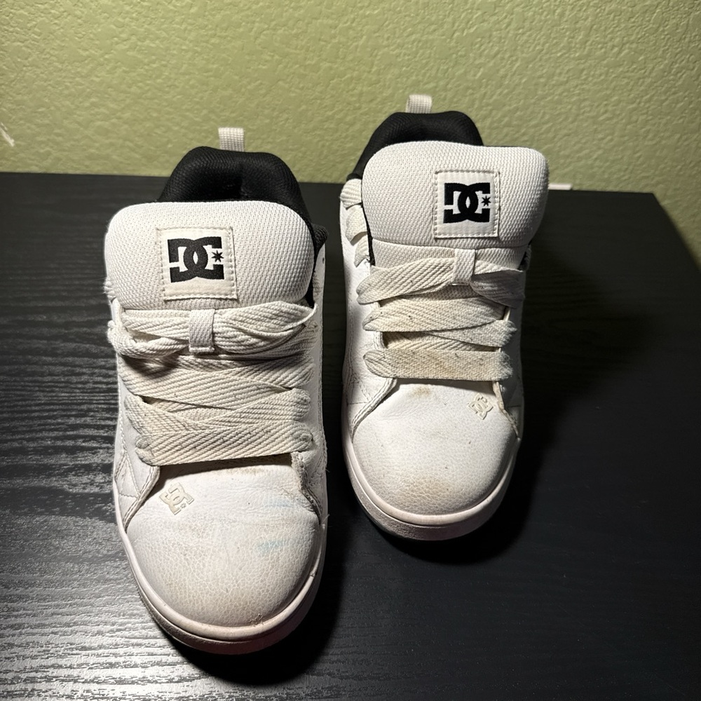 DC White and Black Skate Sneakers Classic Design